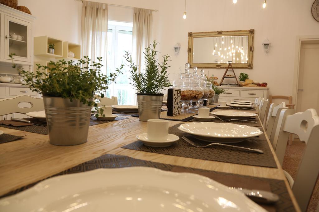 Palazzo Bignami Bed & Breakfast Lecce Ngoại thất bức ảnh