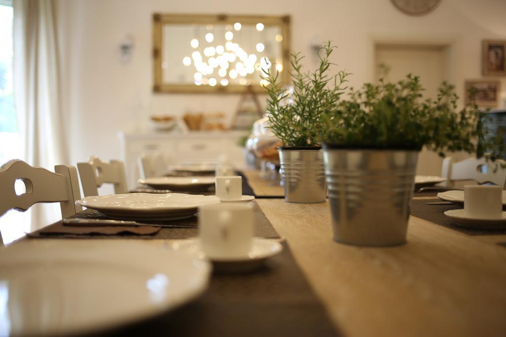 Palazzo Bignami Bed & Breakfast Lecce Ngoại thất bức ảnh