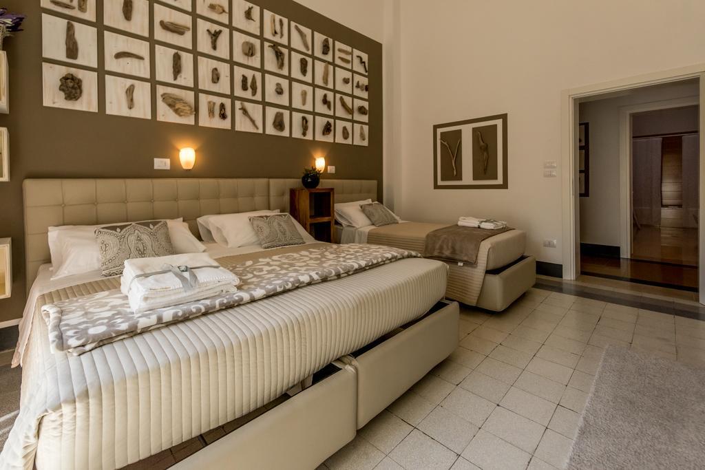 Palazzo Bignami Bed & Breakfast Lecce Ngoại thất bức ảnh