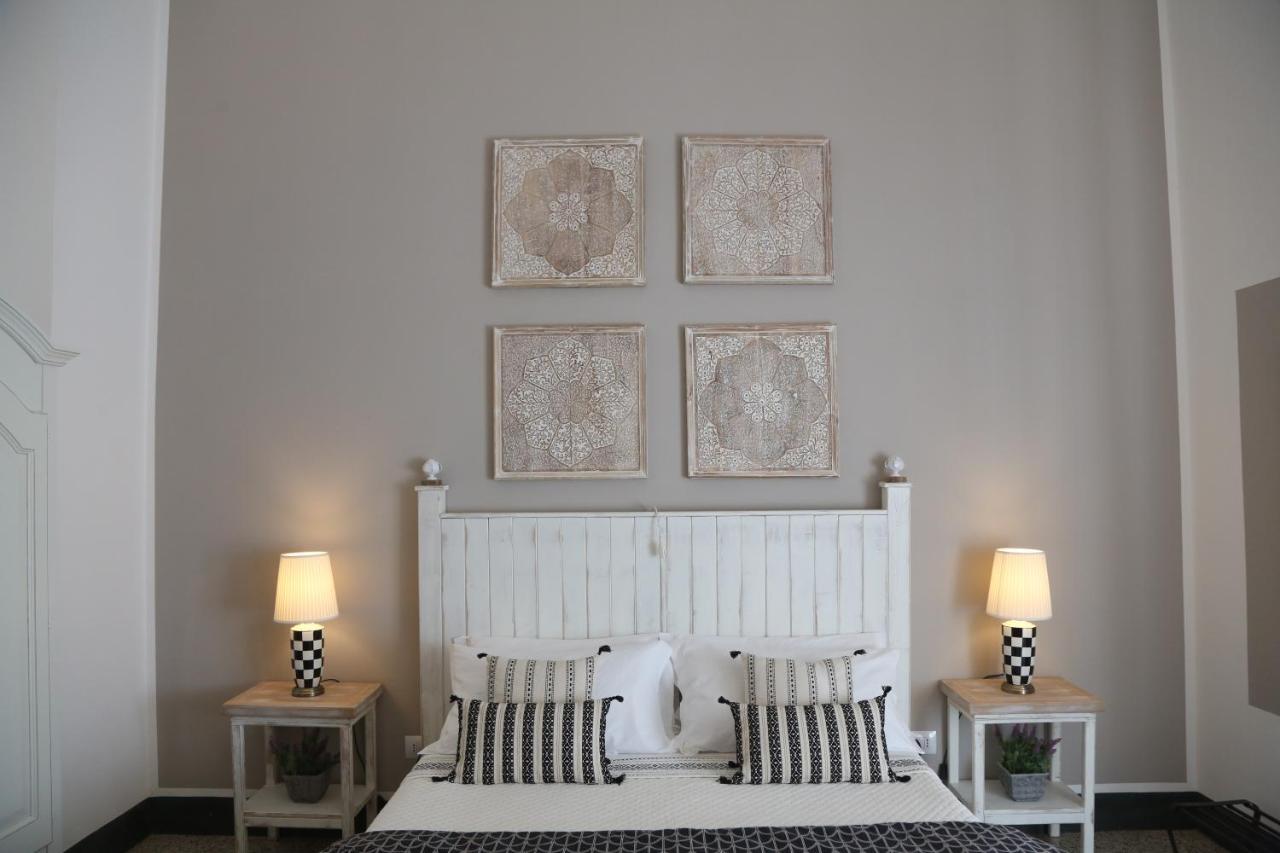 Palazzo Bignami Bed & Breakfast Lecce Ngoại thất bức ảnh