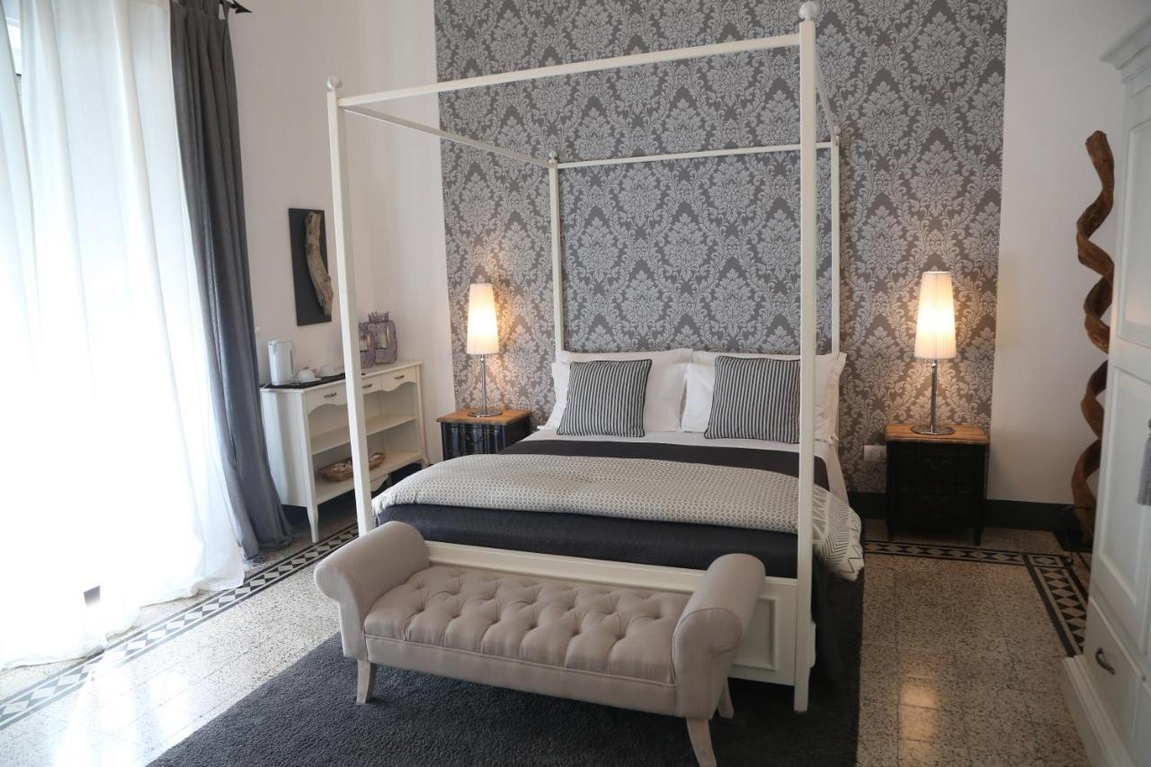 Palazzo Bignami Bed & Breakfast Lecce Ngoại thất bức ảnh
