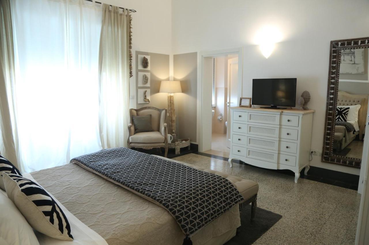 Palazzo Bignami Bed & Breakfast Lecce Ngoại thất bức ảnh